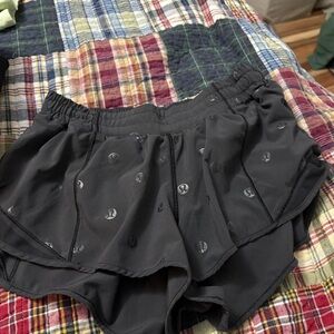 Lululemon athletica Find Your Pace High-Rise Short 3" Logo Print 4